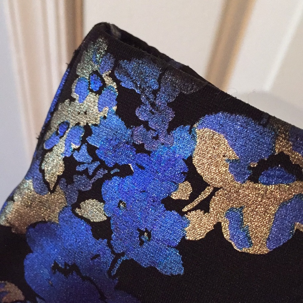 Blue-silver floral print skirt. Size XL. - Picture 5 of 7